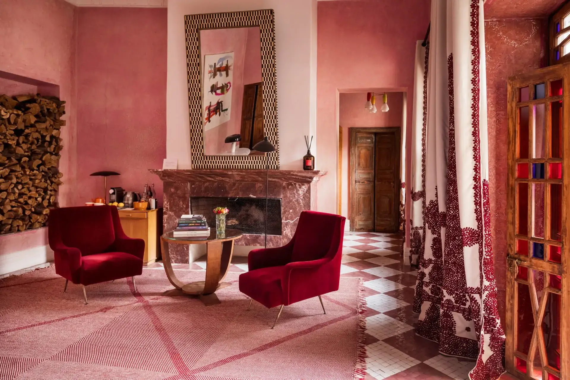 gallery.images.texture_detail